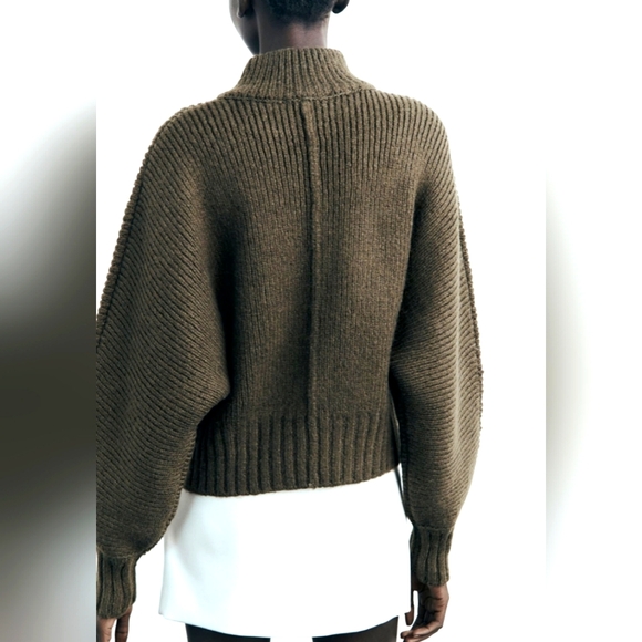 New - Zara Knit Sweater - Picture 3 of 4